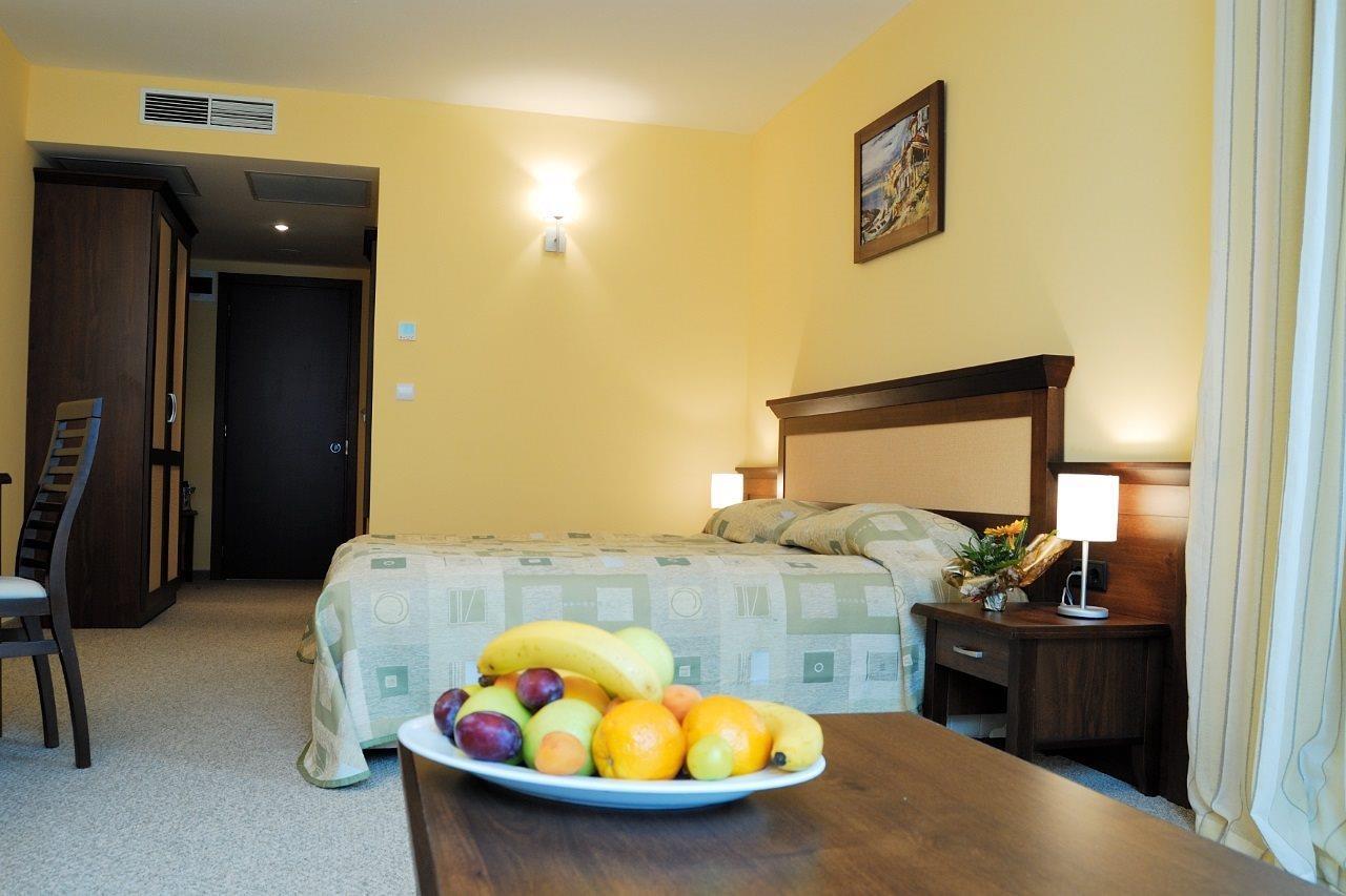 Lion Sunny Beach Hotel Exterior photo